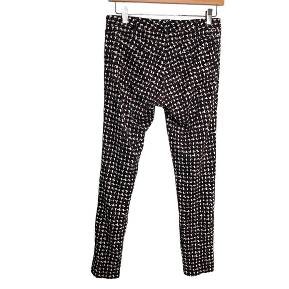J. McLaughlin Becca Printed Pants Women’s Leggings Size 2 Black GEO Stretching - Picture 2 of 11
